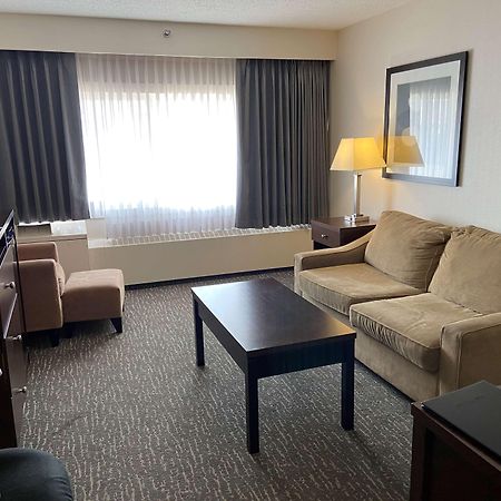 Best Western Cedar Park Inn Edmonton Buitenkant foto