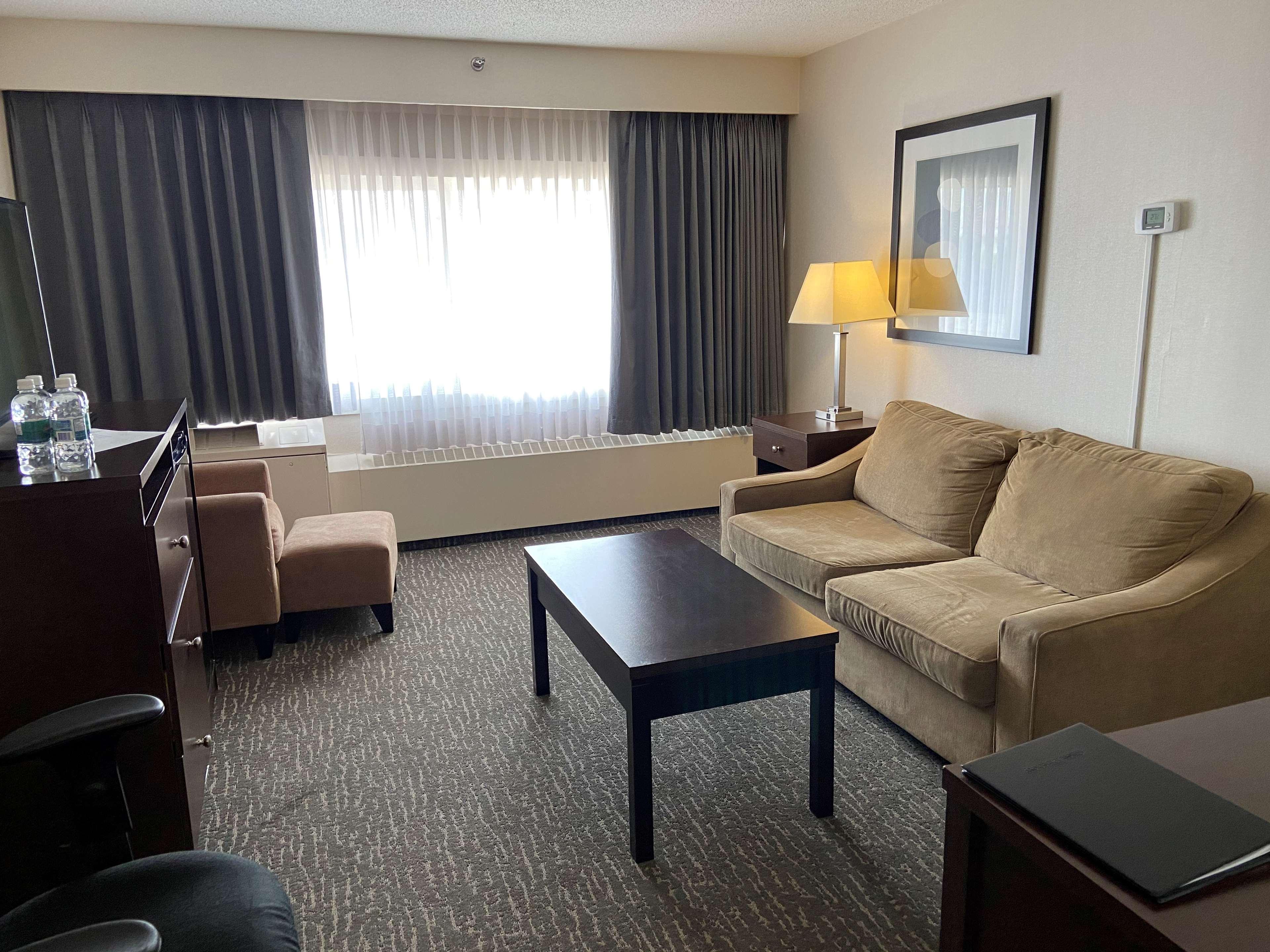 Best Western Cedar Park Inn Edmonton Buitenkant foto