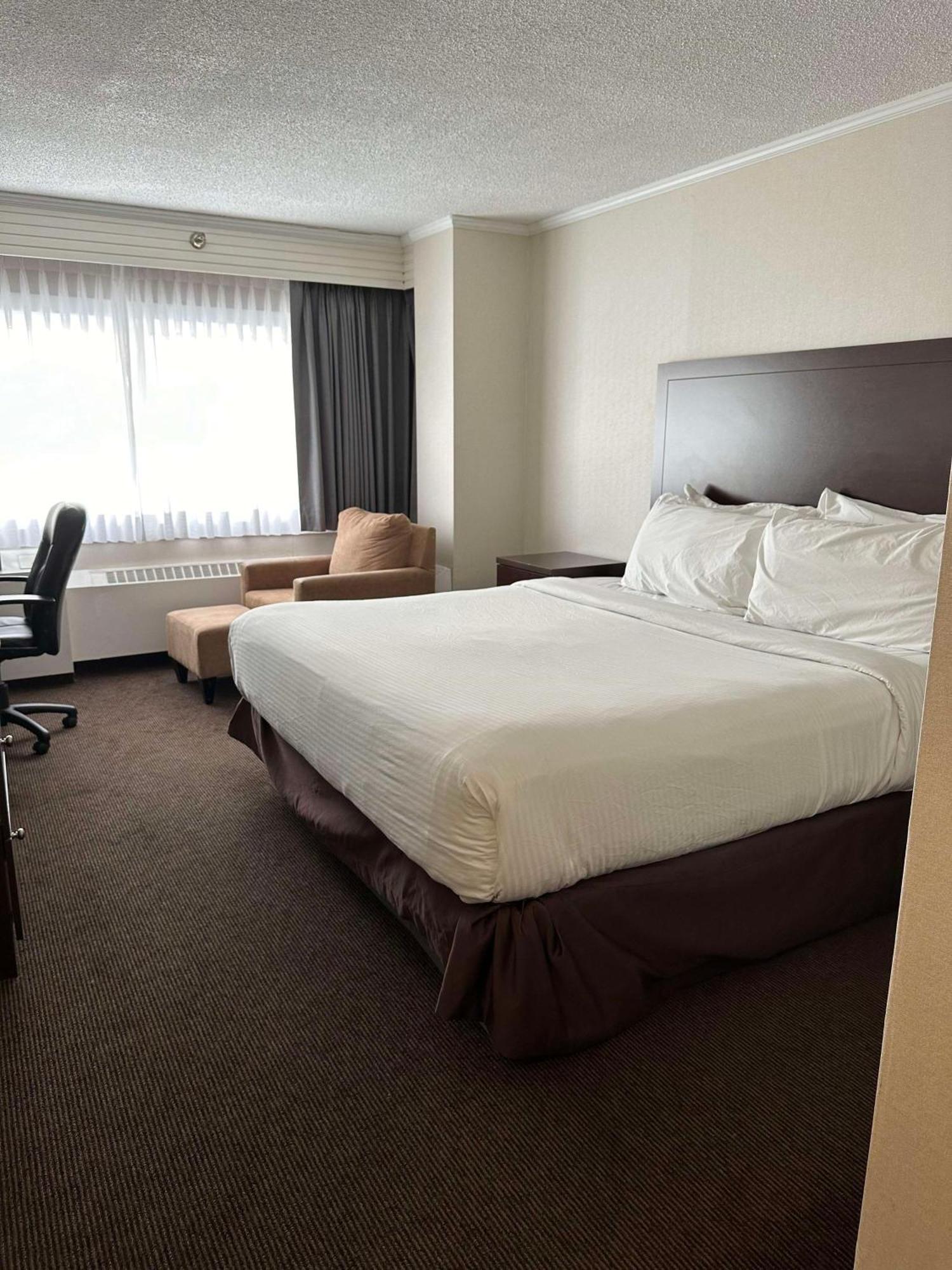 Best Western Cedar Park Inn Edmonton Buitenkant foto