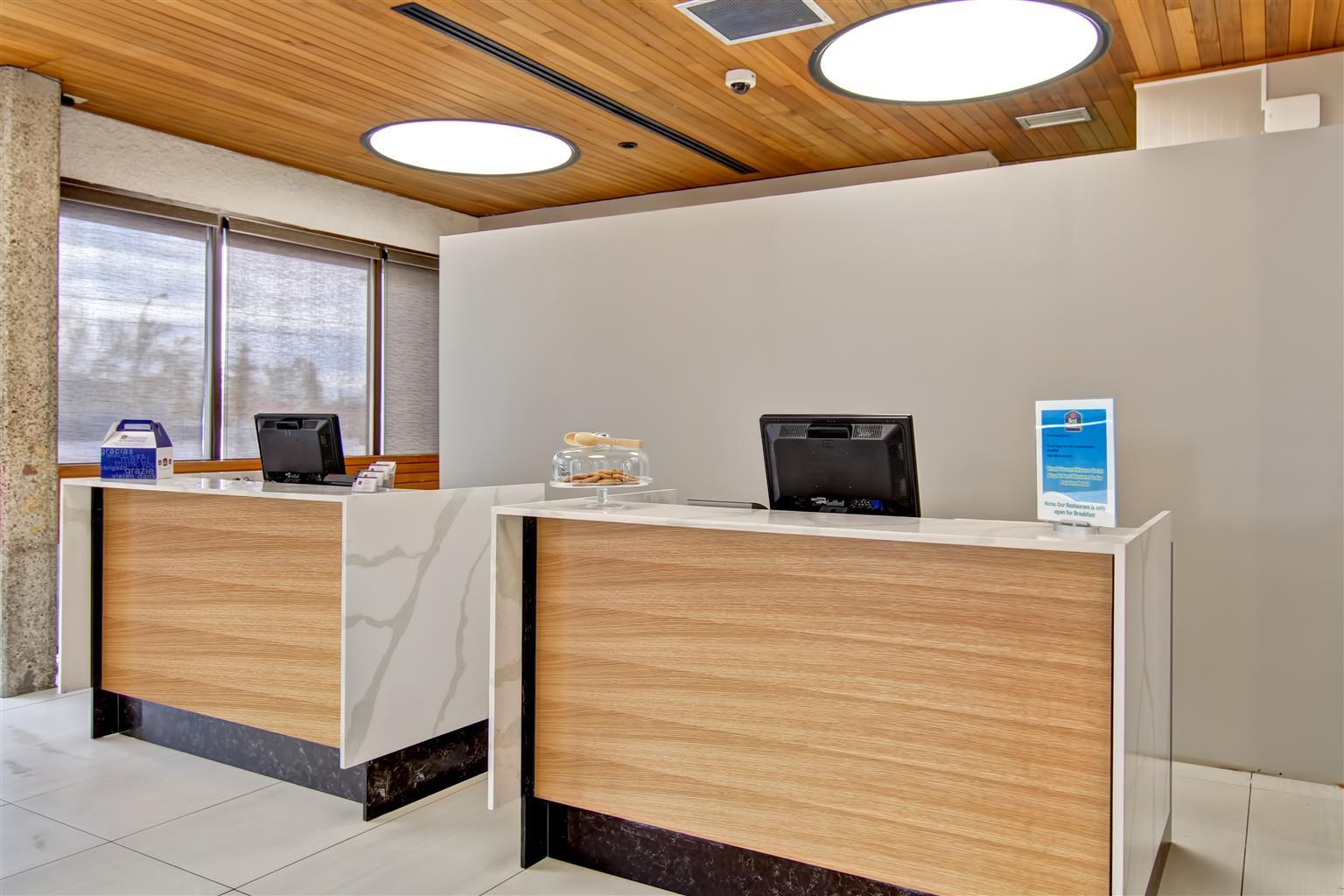 Best Western Cedar Park Inn Edmonton Buitenkant foto