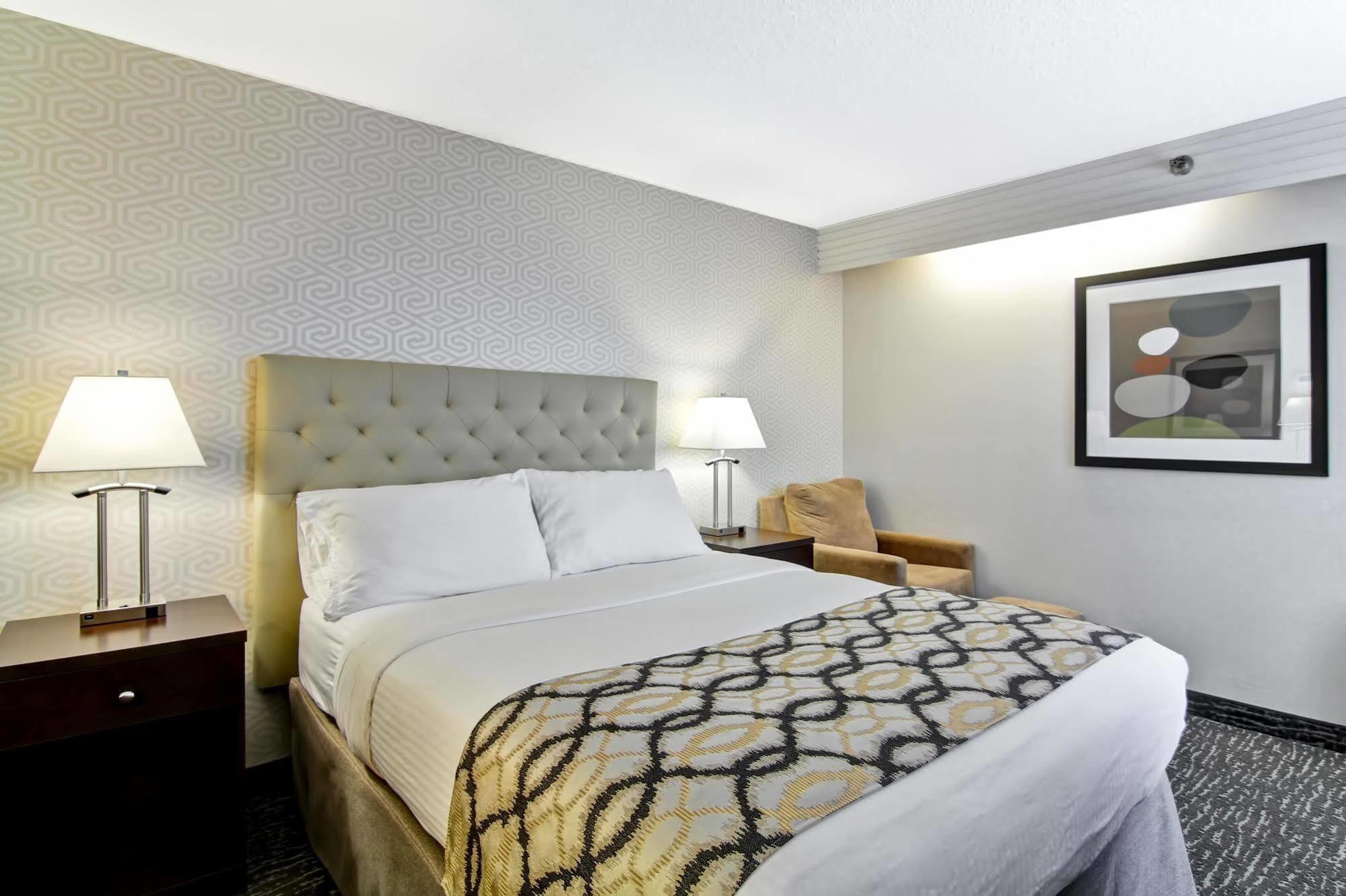 Best Western Cedar Park Inn Edmonton Buitenkant foto